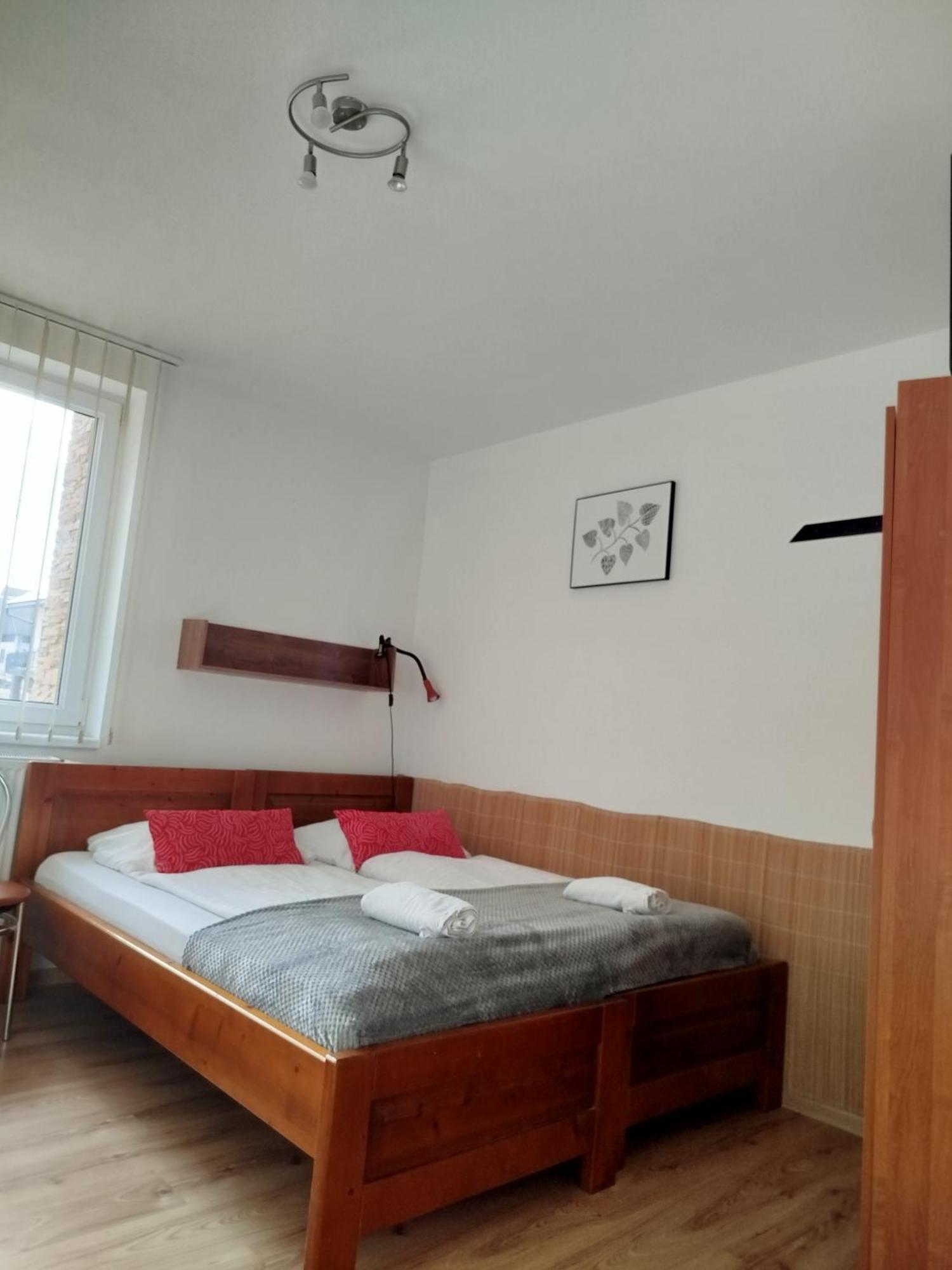 Guest House Kovalik Suchá Hora エクステリア 写真