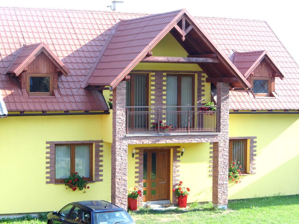 Guest House Kovalik Suchá Hora エクステリア 写真